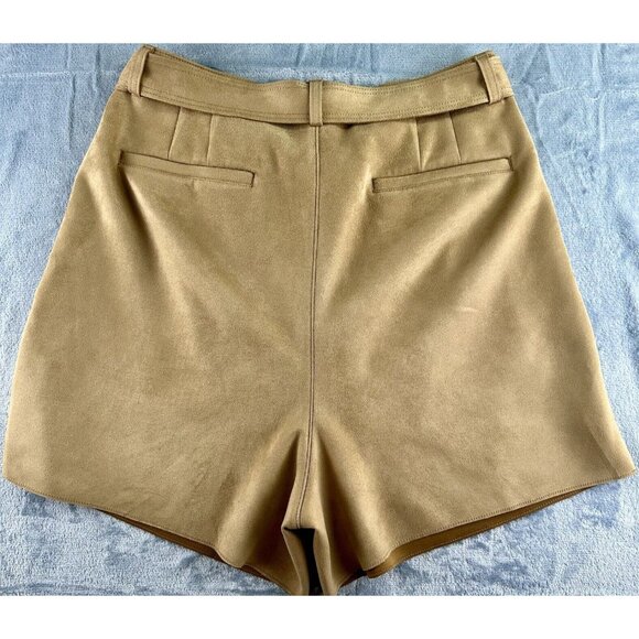 Banana Republic Vegan Suede Shorts Women’s Size 16 Iced Latte High Waist Camel - Picture 2 of 15